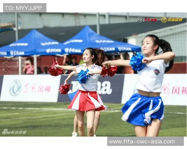 足球宝贝拉拉队展现青春活力与团队精神的魅力之旅 足球宝贝拉拉队展现青春活力与团队精神的魅力之旅