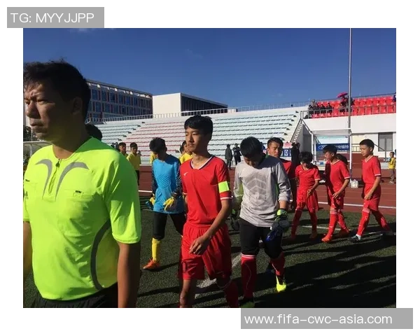 银河足球队鸡妹的奇幻冒险与友情之旅揭示青春的梦想与拼搏精神